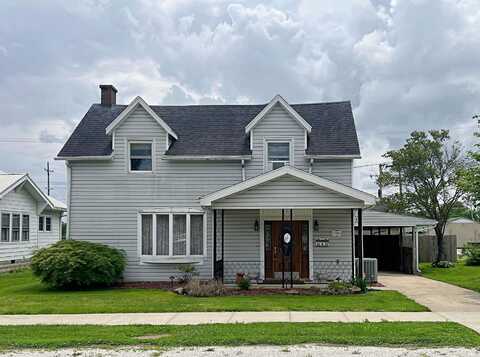 209 B St SE, Linton, IN 47441