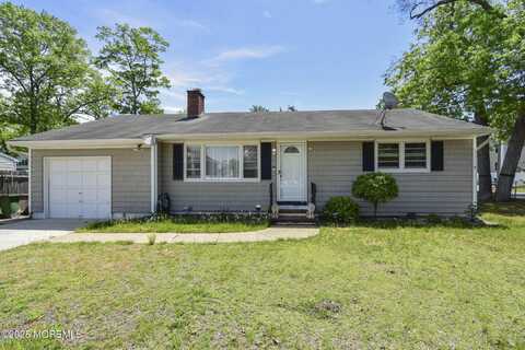 653 Ship Avenue, Beachwood, NJ 08722