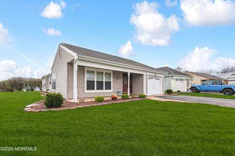 27 Gladstone Avenue, Manchester, NJ 08759