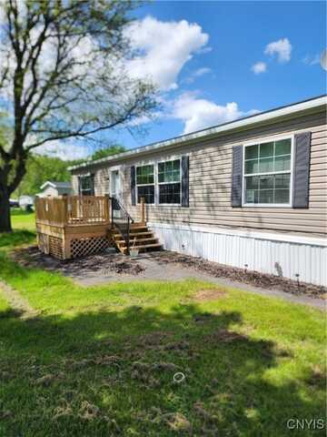 2202 Cotswold Court, Clay, NY 13090