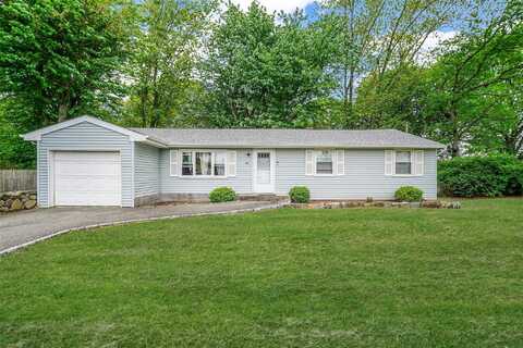 1564 Illinois Avenue, Bay Shore, NY 11706