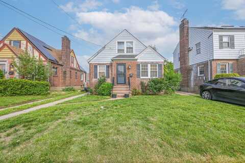 49 Union Street, Valley Stream, NY 11580