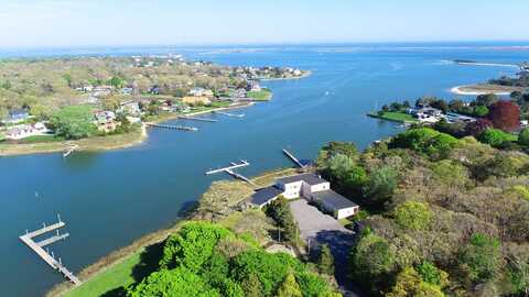 47 Rampasture Road, Hampton Bays, NY 11946