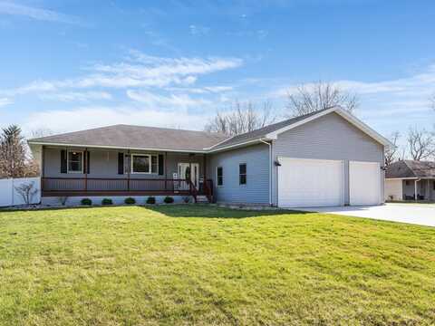 660 W Evergreen Street, Essex, IL 60935