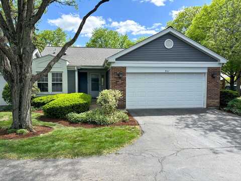 961 Adare Road, Wheaton, IL 60189