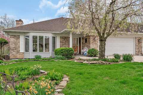 15 Coventry Chase, Joliet, IL 60431