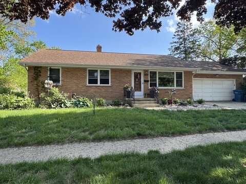 333 E Taylor Avenue, Bartlett, IL 60103