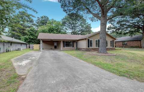 2812 Bruce, Conway, AR 72034