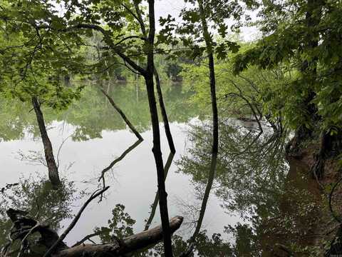 000 S River Rd & Mail Route Rd, West Point, AR 72143