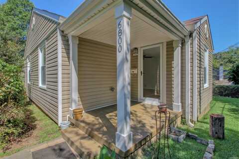 6800 Stamps Court, Little Rock, AR 72207