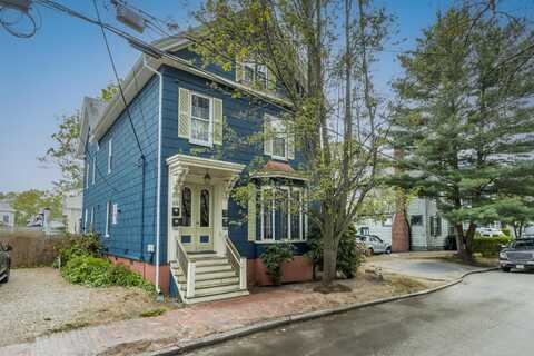 66 Spruce Street, Portland, ME 04102
