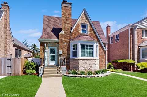 3249 N Newcastle Avenue, Chicago, IL 60634