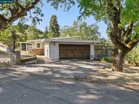5 Tappan Ct, Orinda, CA 94563