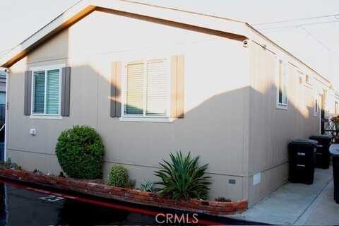 327 W Wilson Street, Costa Mesa, CA 92627