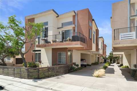 2205 Rockefeller Lane, Redondo Beach, CA 90278