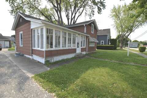 9910 Illinois Street, Hebron, IL 60034