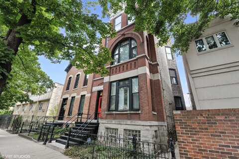 1917 N Larrabee Street, Chicago, IL 60614