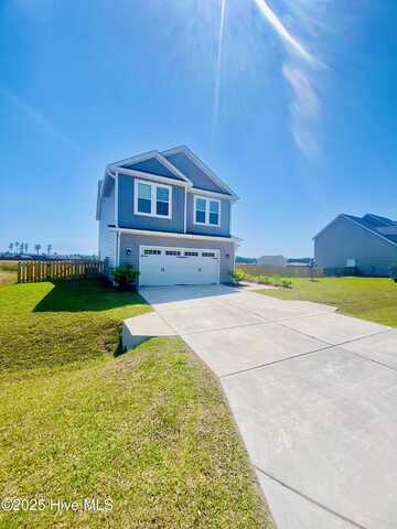 737 Aria Lane, Hubert, NC 28539