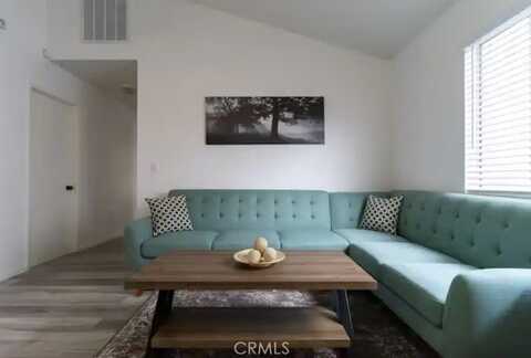 517 S Hewes Street, Orange, CA 92869