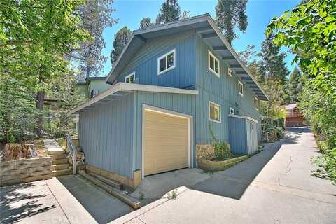 771 Woodland Road, Crestline, CA 92325