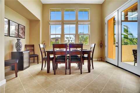 232 Village Commons Boulevard, Camarillo, CA 93012
