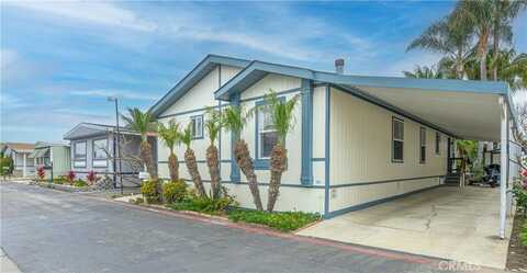 124 Sumac Lane, Fountain Valley, CA 92708