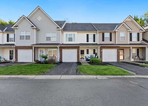 8438 Diversey Loop, Blacklick, OH 43004