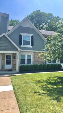 5694 Crossing Court, Columbus, OH 43231