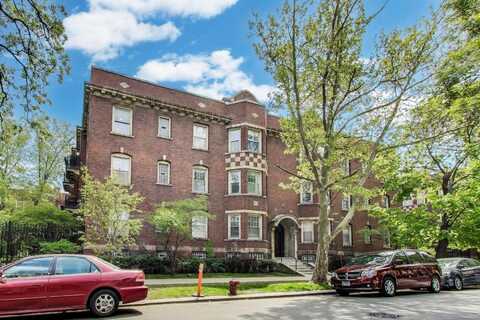 5325 S Harper Avenue, Chicago, IL 60615