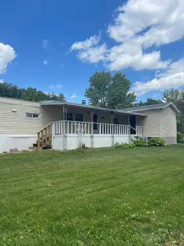 6960 Highland Trail W, Hillsboro, OH 45133