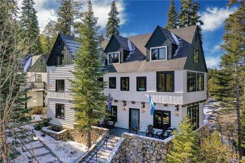 28041 Lakes Edge Road, Lake Arrowhead, CA 92352
