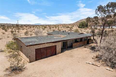 2670 N Sage Avenue, Landers, CA 92285