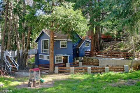 407 Dart Canyon Road, Crestline, CA 92325