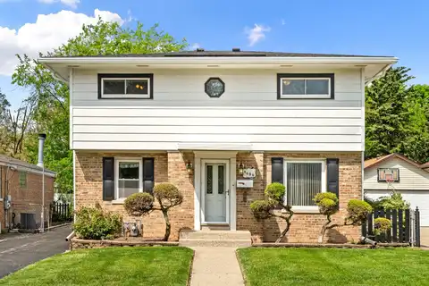 9606 Reeves Court, Franklin Park, IL 60131