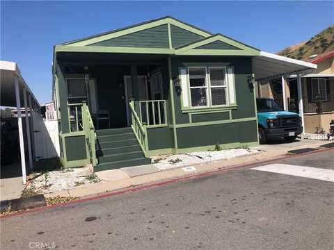 4901 Green River Road, Corona, CA 92878