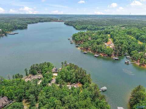 56 Grand Magnolia Drive, Jasper, AL 35504