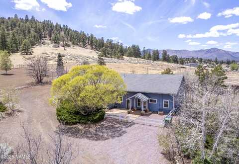 8841 E Rolling Thunder Drive, Flagstaff, AZ 86004
