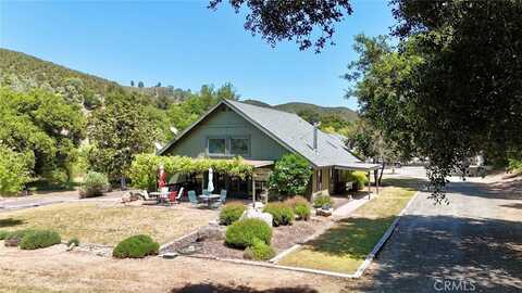 6445 Parkhill Road, Santa Margarita, CA 93453