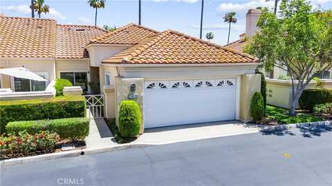 21618 Paseo Palmetto, Mission Viejo, CA 92692