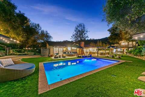 30603 El Sueno Dr, Malibu, CA 90265