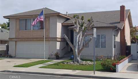 9522 Yellowstone Drive, Huntington Beach, CA 92646