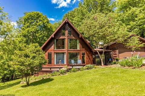 66 Kennedy Store Road, Morgantown, WV 26508