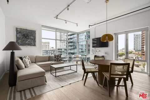 645 W 9th St, Los Angeles, CA 90015