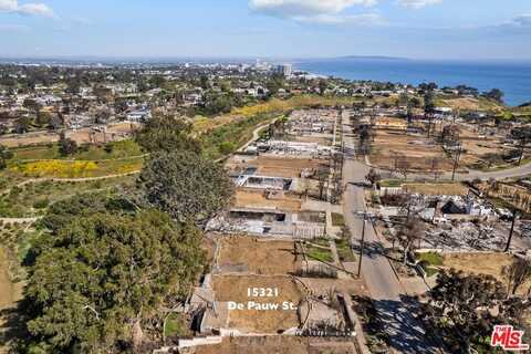 15321 De Pauw St, Pacific Palisades, CA 90272