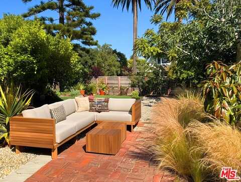 829 Superba Ave, Venice, CA 90291