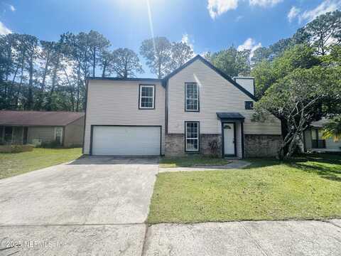 10244 PINE BREEZE Road W, Jacksonville, FL 32257