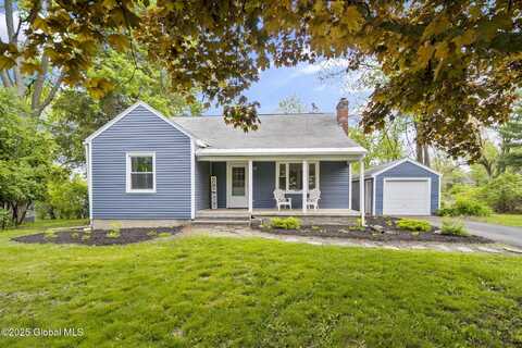 1831 Pawtucket Avenue, Niskayuna, NY 12309