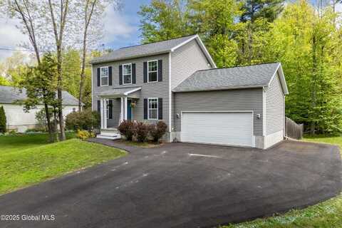 40 Tom Sawyer Drive, Wilton, NY 12831