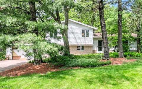 12562 Harold Drive, Chesterland, OH 44026
