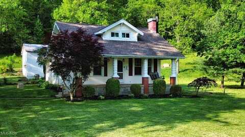 24514 County Road 24, Coshocton, OH 43812